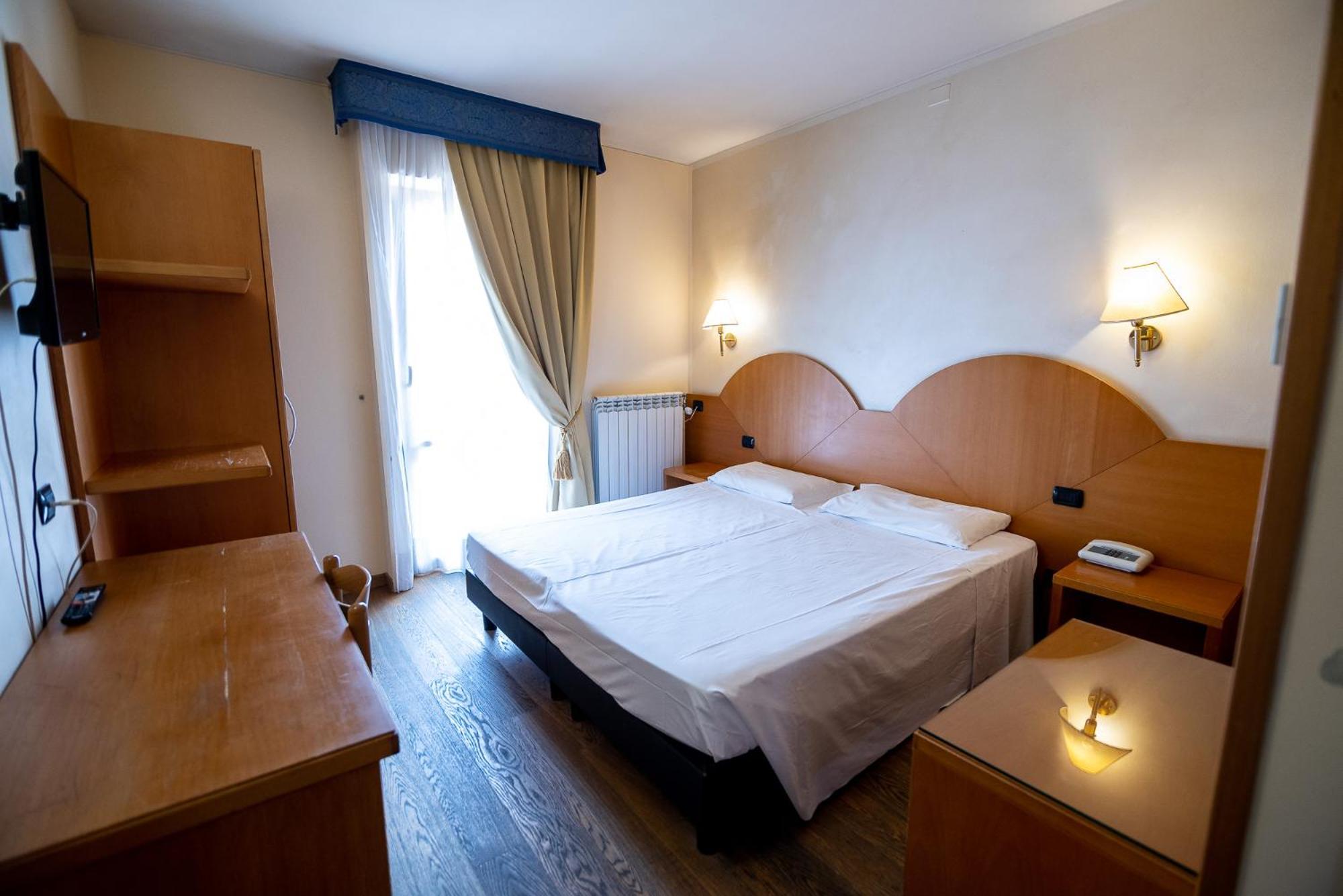 Rendez Vous Hotel
