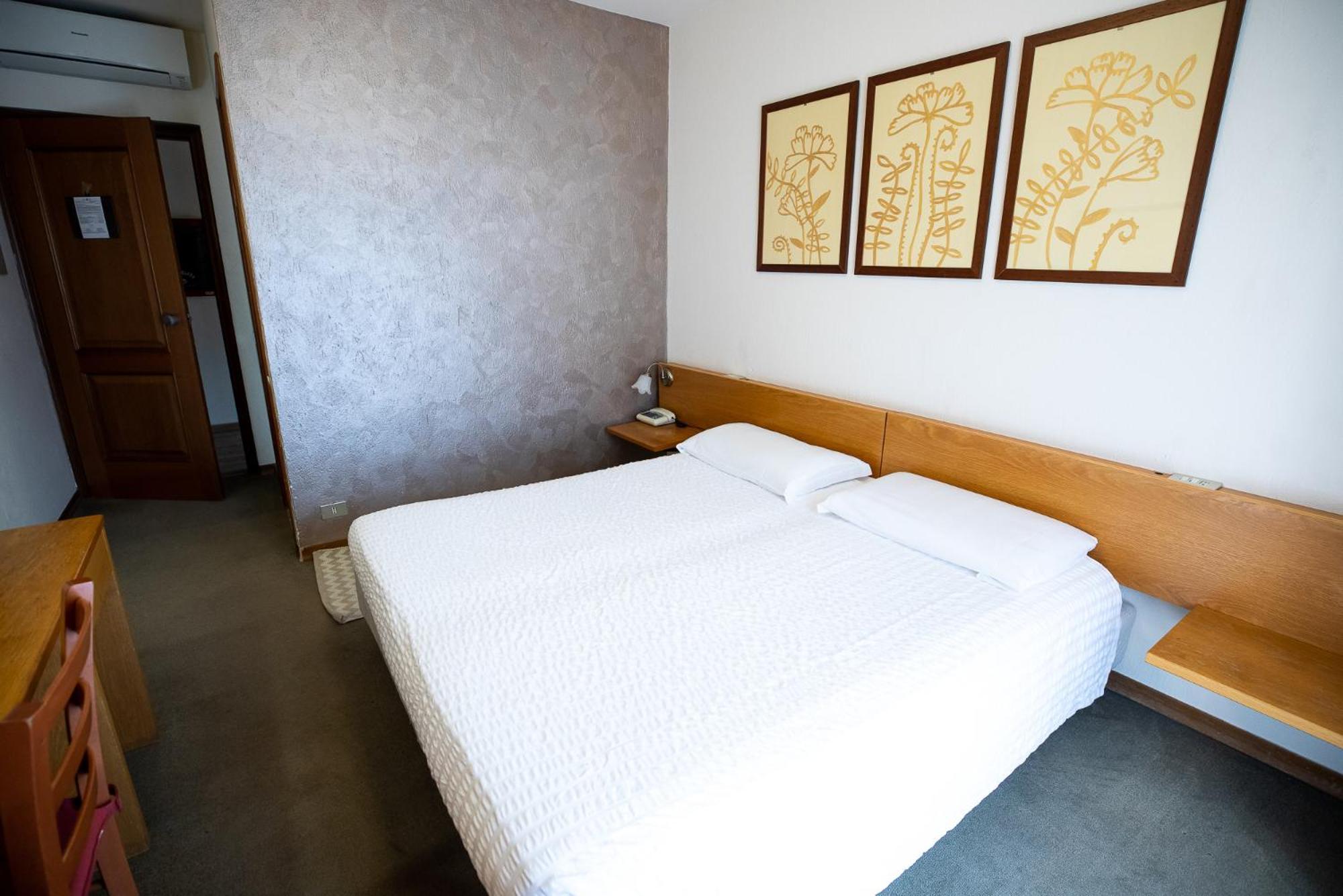 Hotel Rendez Vous