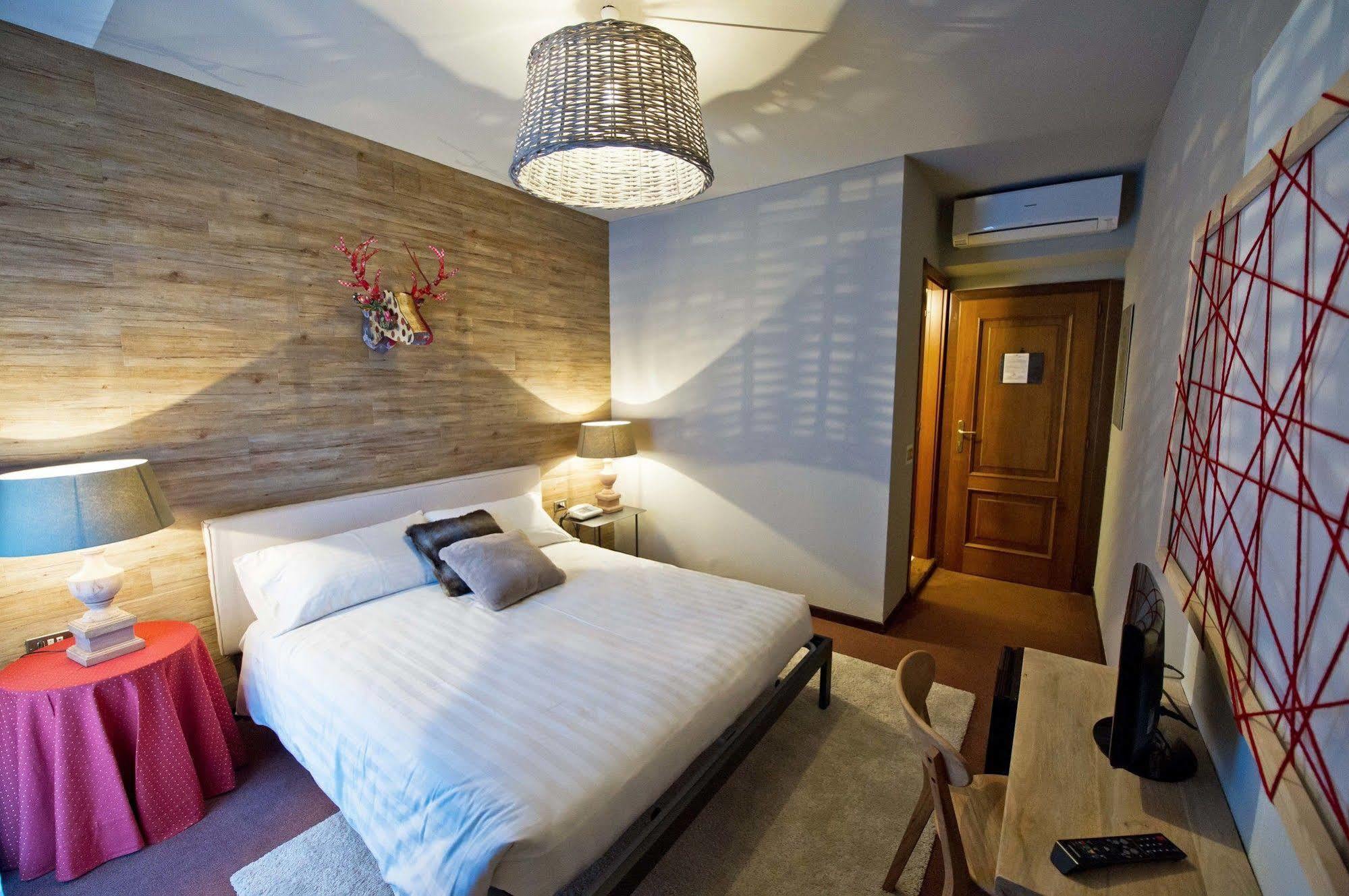 Hotel Rendez Vous 3*
